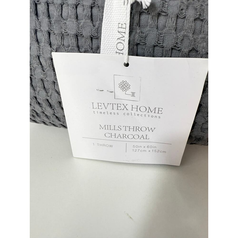 Levtex Home Mills Throw Blanket 50x60 Charcoal Gray Timeless Collection NWT - Picture 4 of 6
